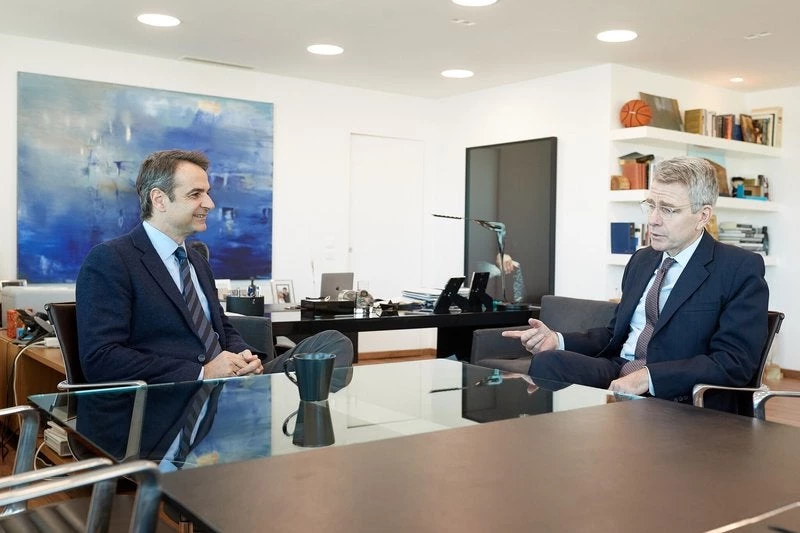 ΣΟΚ! Βενιζέλος σε Τσίπρα: «Ετσι θα παρακάμψεις το Σύνταγμα των Σκοπίων και θα κλείσεις το θέμα»- ΗΠΑ καλούν Μητσοτάκη και Ρωσία VMRO-DPMNE